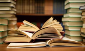 fictional stoners famous book characters who use cannabis